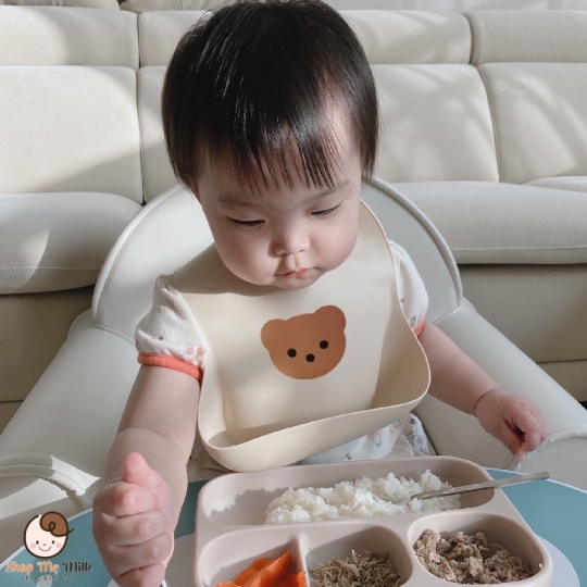 Yếm ăn dặm silicone Finley NK ( mẹ note hình gấu - thỏ vào ghi chú khi mua)